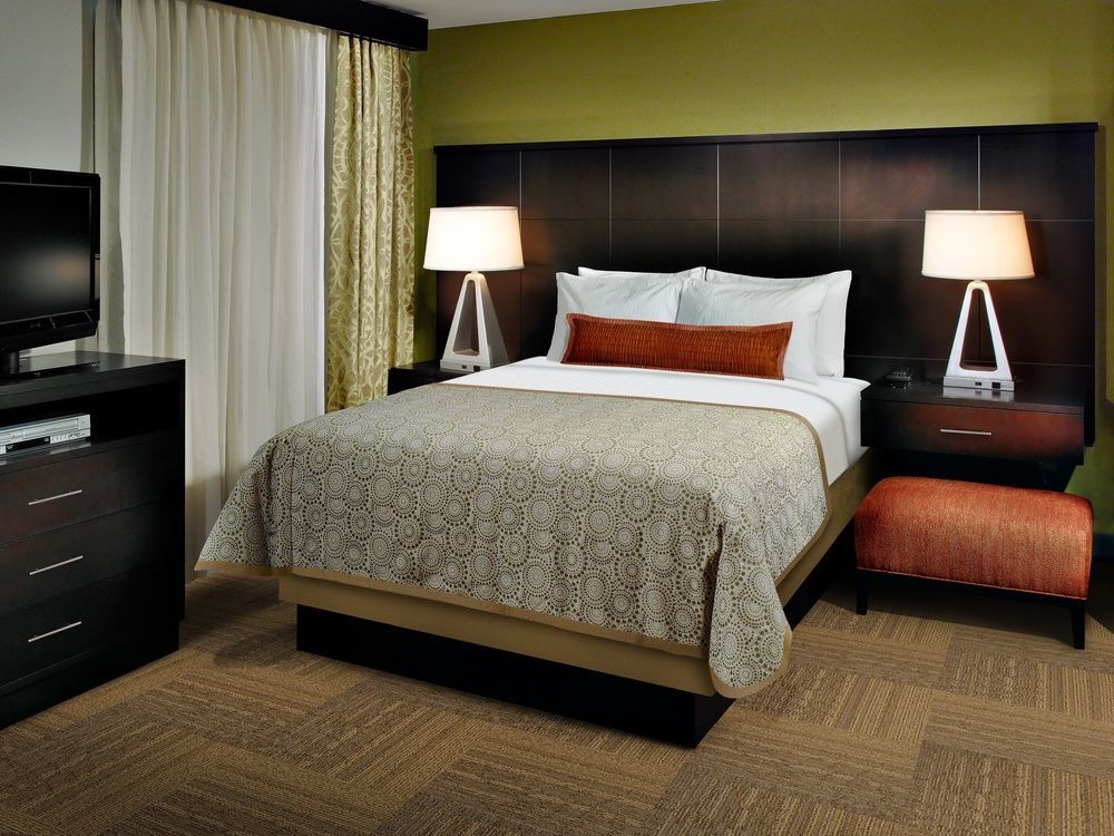 Staybridge Suites Corona South By Ihg Buitenkant foto