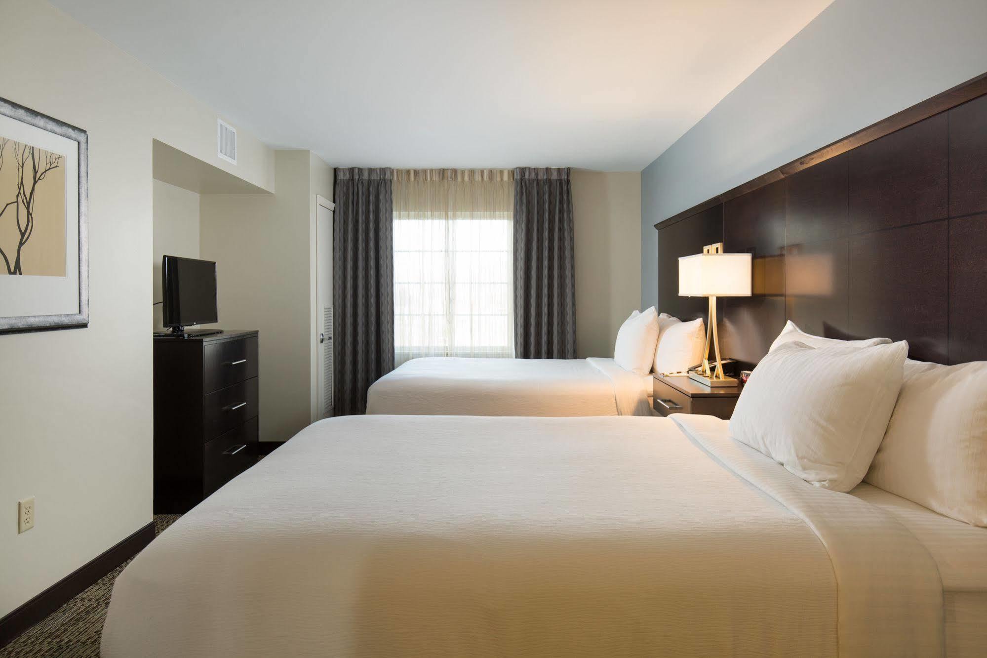 Staybridge Suites Corona South By Ihg Buitenkant foto